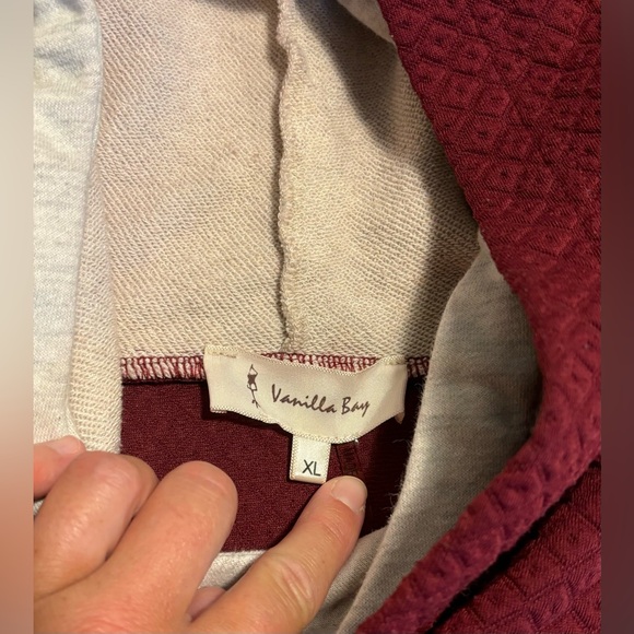Vanilla Bay Women’s XL Hooded Sweatshirt - Picture 5 of 7